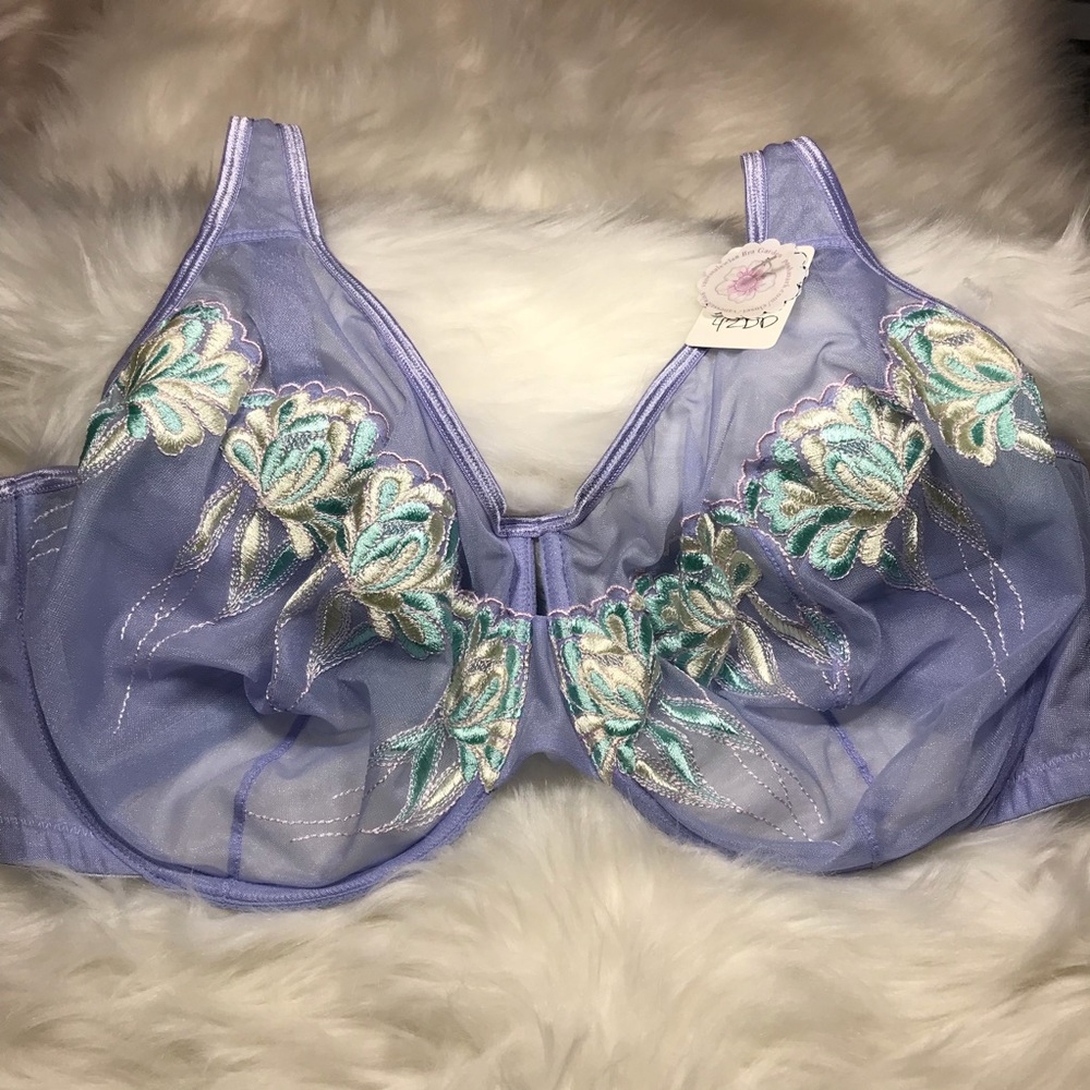 🎃Cacique 42DD Unlined Underwire Embroidered